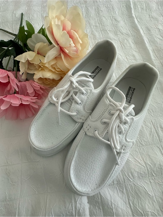 Skechers Shoes - Skechers Women Go-Lite Walk Air Cooler Goga White Loafers